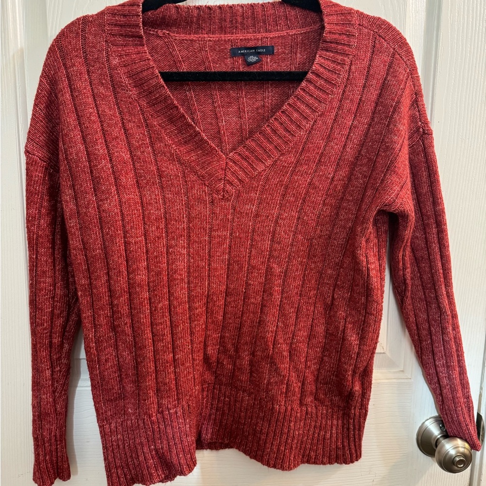 American Eagle rust red sweater